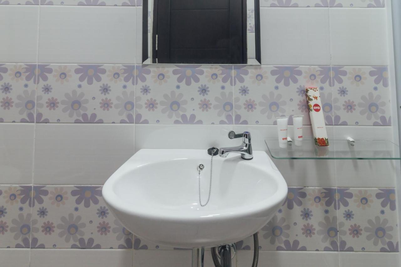 Clean & Comfort Homestay Ambon Eksteriør bilde