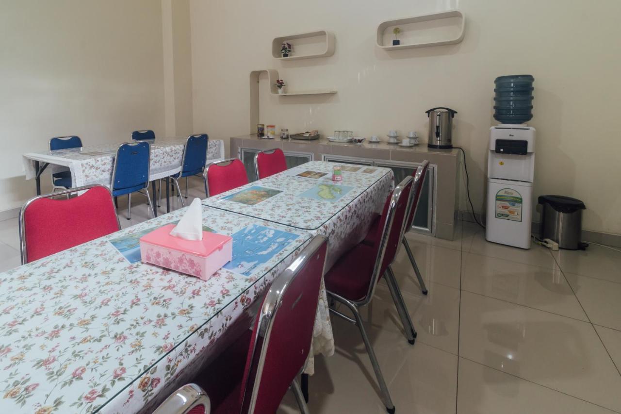 Clean & Comfort Homestay Ambon Eksteriør bilde