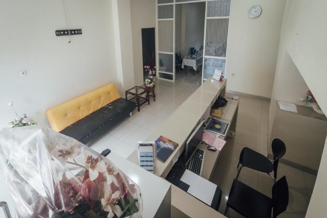 Clean & Comfort Homestay Ambon Eksteriør bilde