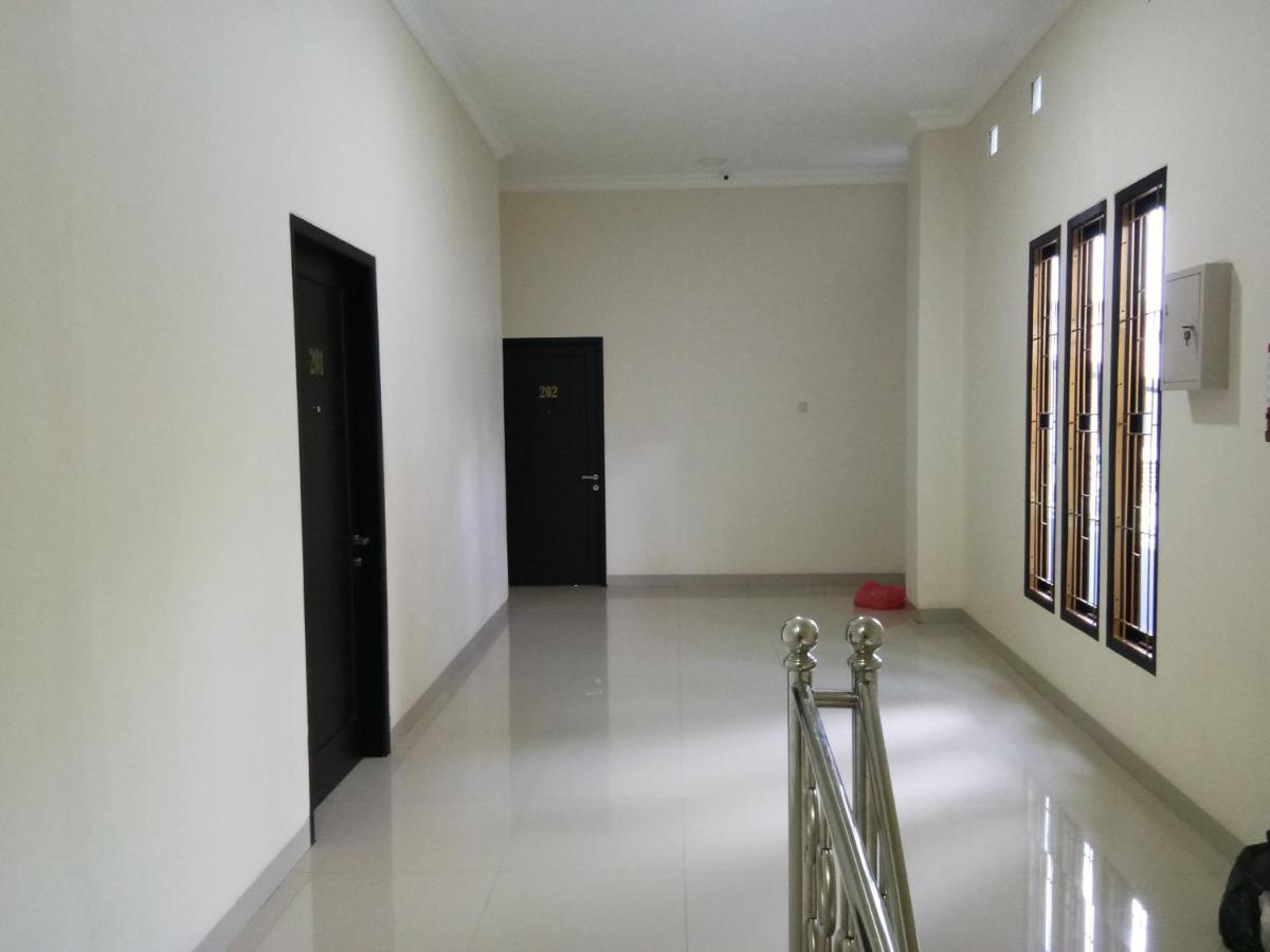 Clean & Comfort Homestay Ambon Eksteriør bilde